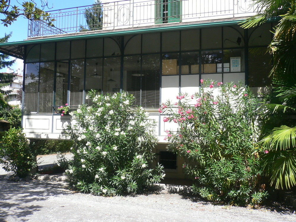 Hotel Montilleul - Villa Primrose Pau Εξωτερικό φωτογραφία