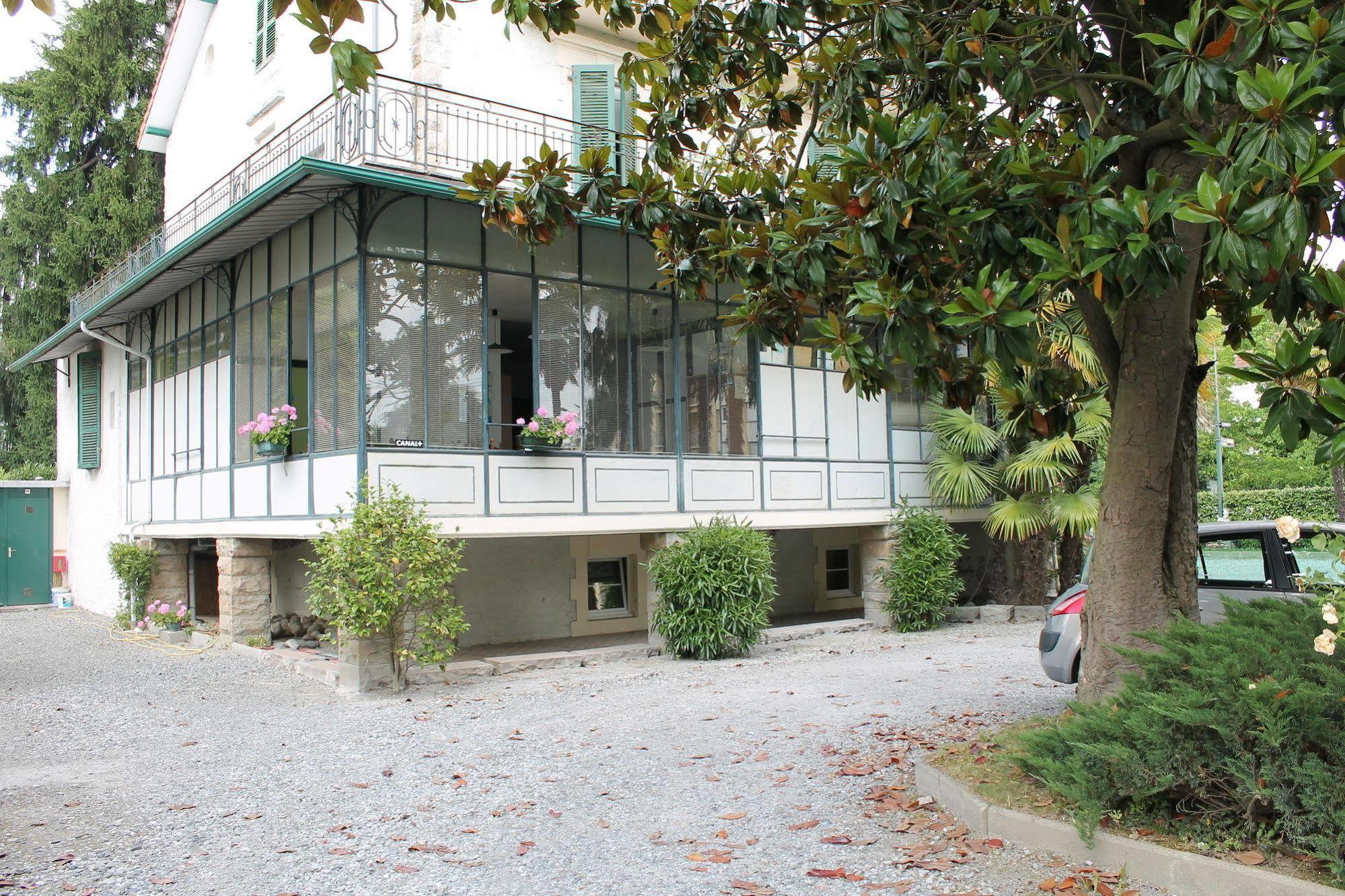 Hotel Montilleul - Villa Primrose Pau Εξωτερικό φωτογραφία